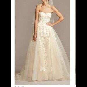 Wedding dress and veil
